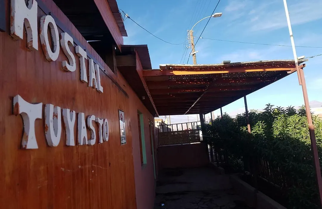Hostal Tuyasto-1